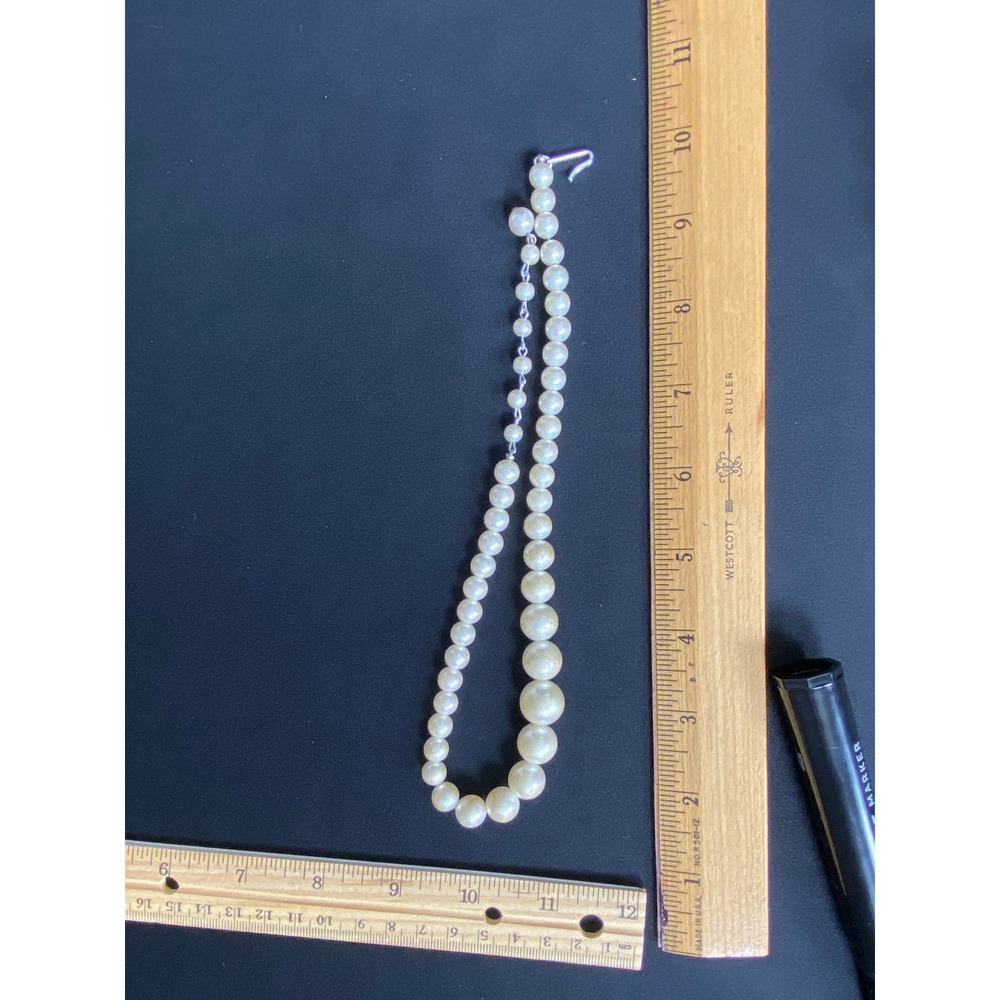 Elegant Faux Pearl Necklace Graduated Bead Statement Necklace Silver Clasp
